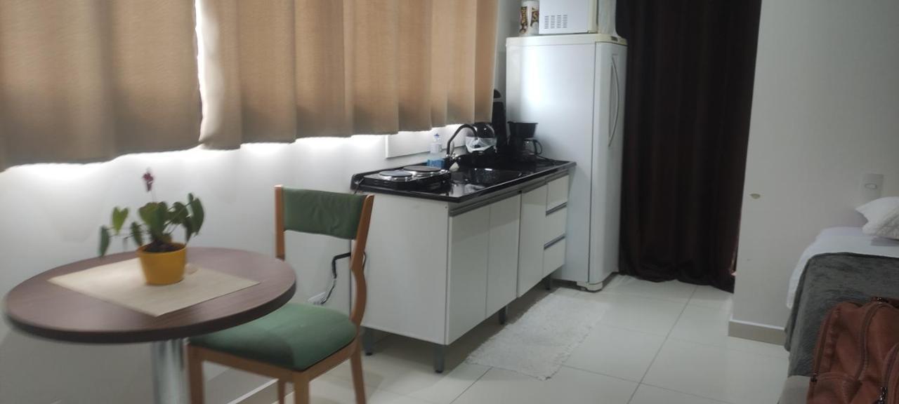 La Home House1 - Apt Studio Em Sjp Com Acesso Rapido Ao Aeroporto De Curitiba São José dos Pinhais Exterior foto